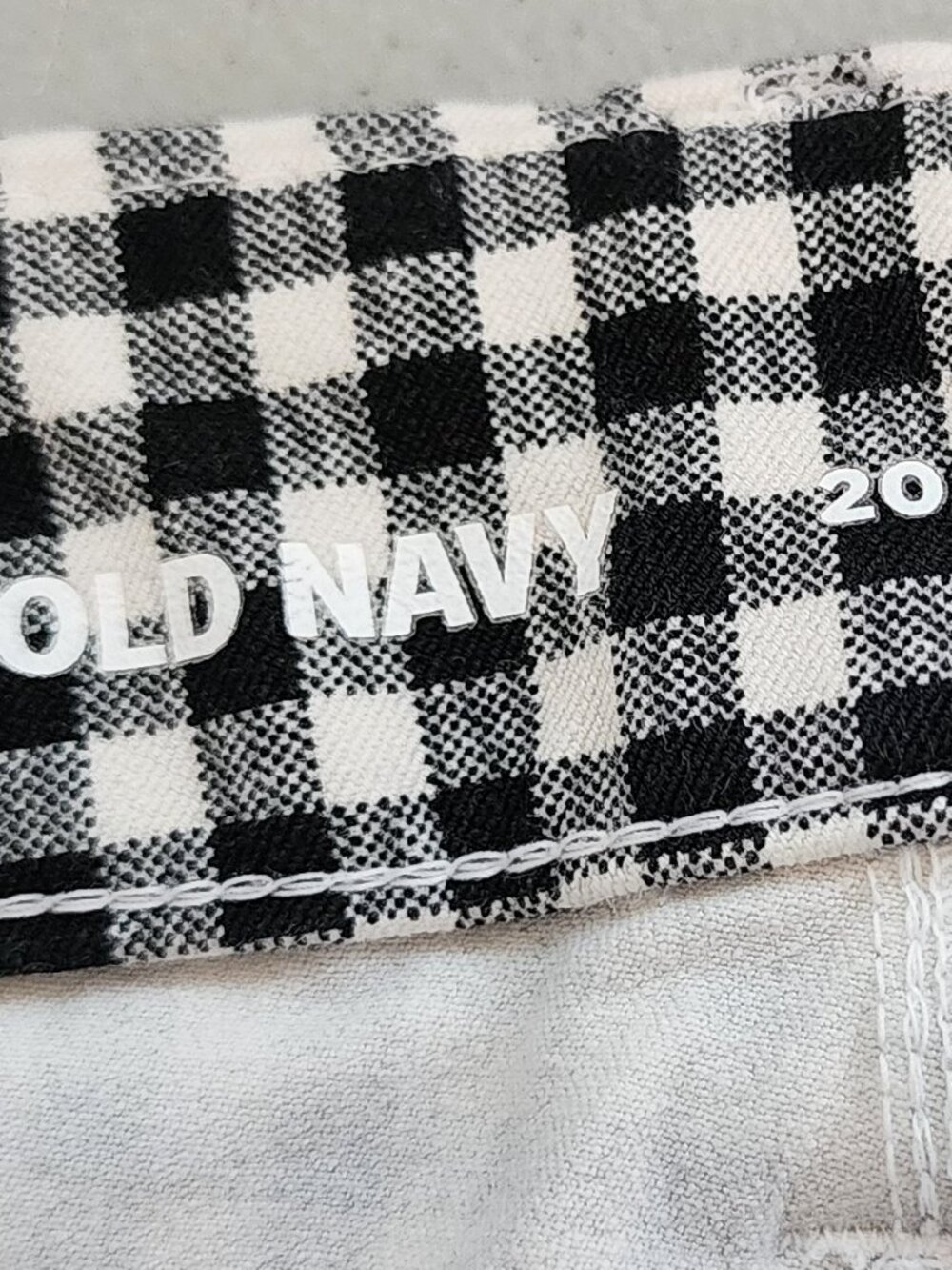 Old Navy, Women's Black and White Checks, Size 20, (Plus Size) - Picture 8 of 9